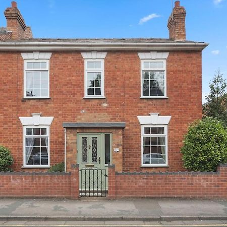 Picturesque Victorian Cottage Вустер Экстерьер фото
