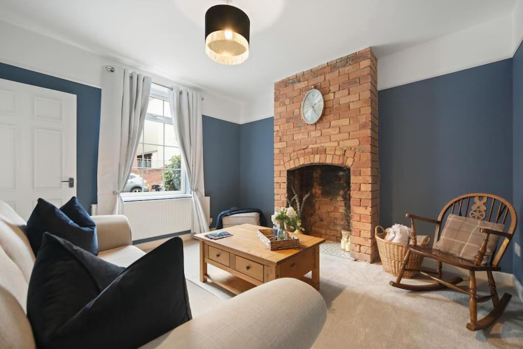 Picturesque Victorian Cottage Вустер Экстерьер фото